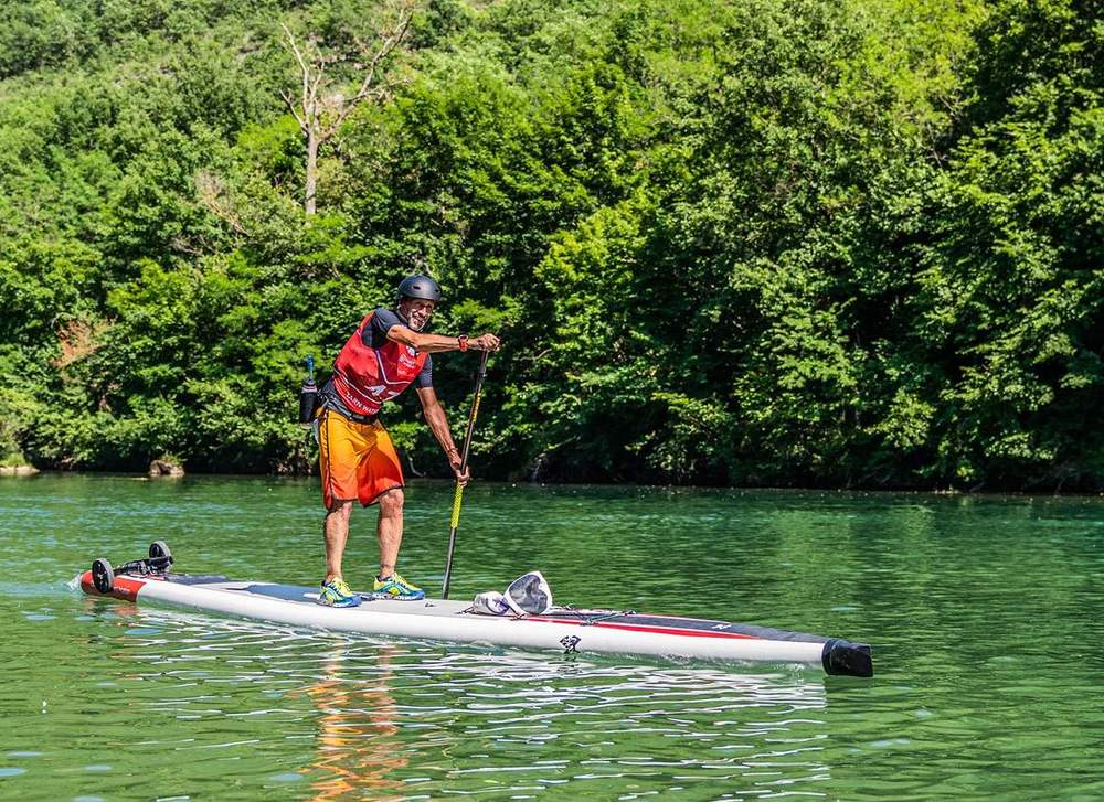 STAND UP PADDLE GONFLABLE PERFORMANCE RACE 18’X26″X6″ SURFPISTOLS – Image 5